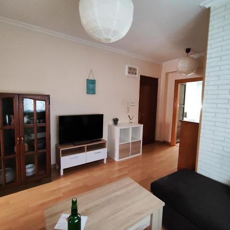 Apartamento De 2 Habitaciones A Un Paso De Begona Gijón Exteriör bild