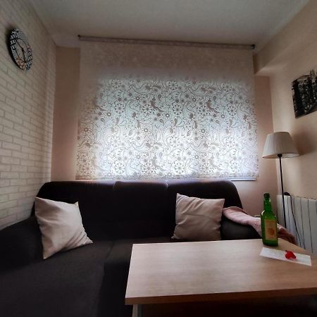 Apartamento De 2 Habitaciones A Un Paso De Begona Gijón Exteriör bild